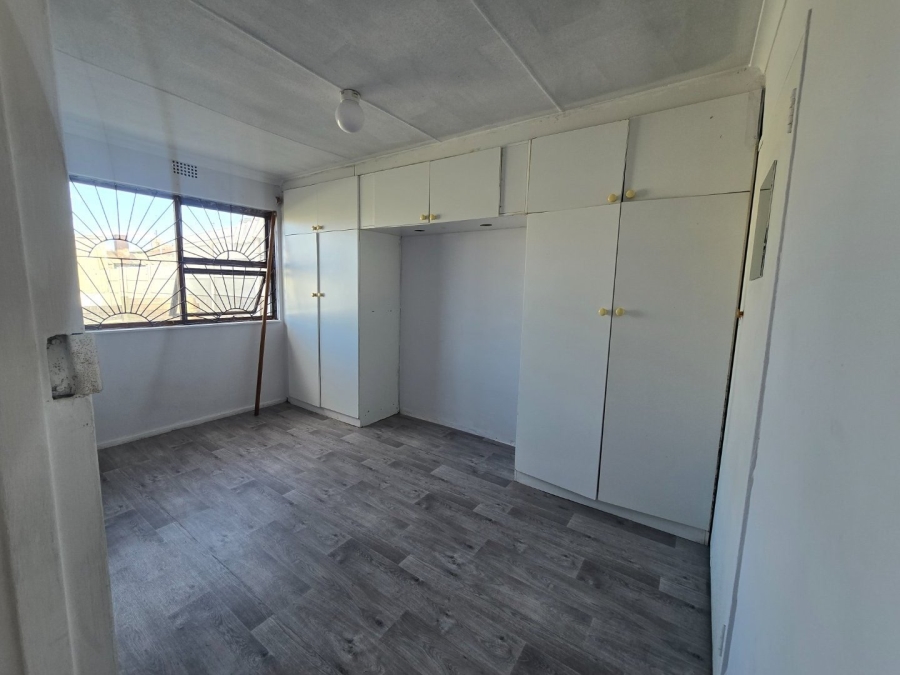 3 Bedroom Property for Sale in Strandfontein Village Western Cape